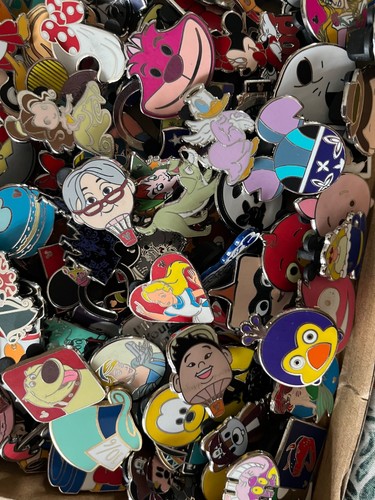 Disney trading pins - pins, x5