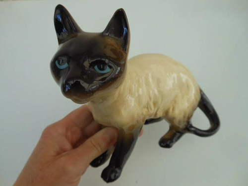 Coopercraft pottery siamese - pottery,
