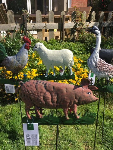 Metal farmyard animals - , animal