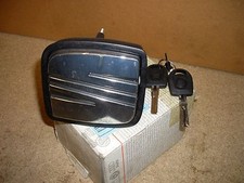 Tailgate Release Handle /