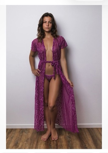 Wicked weasel auction - wicked,