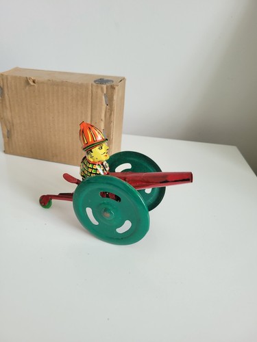 Vintage tin plate toy solider - vintage,