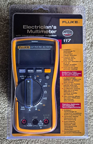 Fluke 117 true - 117,