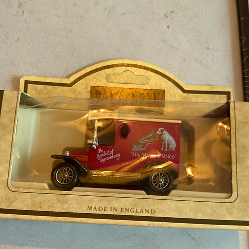 Lledo days gone dg4 ford - days, 1:64