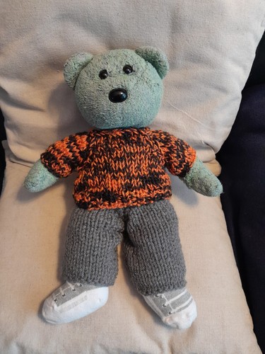 Teddy bear clothes hand - teddy,