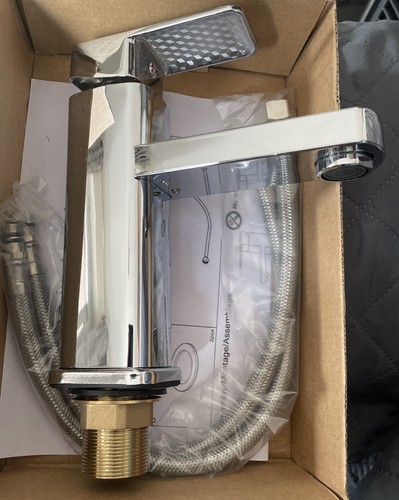 Monobloc basin mixer tap - monobloc,
