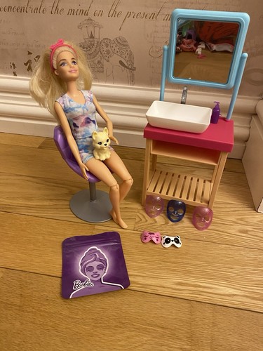 Barbie sparkle mask - barbie,