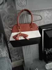 Large Unused Navy Blue Cream Brown Large Handbag With Bow Having a Clear Out...