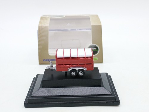 Oxford livestock trailer - red,
