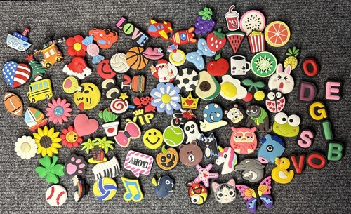 Large mixed lot shoe - mixed, charms