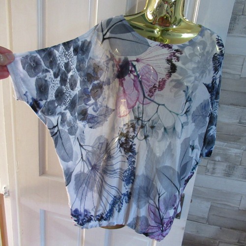Phase eight size 10 - size, ●