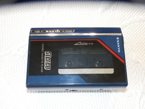 Sanyo mgp10 portable - portable, personal