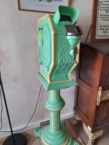 Vintage penny slot arcade