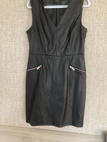 Bnwt lipsy black faux - lipsy,