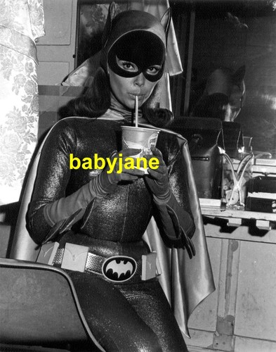 003 yvonne craig batgirl - yvonne,