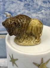 WADE WHIMSIES-SMALL BISON-Red Rose Tea-1967-1973-Collectible Miniature Animal
