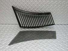 ⚙40080⚙ Mercedes-Benz R107 350SL Air Intake Grill Right Side