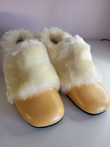 Vintage daniel green slippers - vintage,