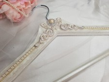 luxary hanger for clothes