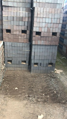 Mixed engineering bricks - mixed,