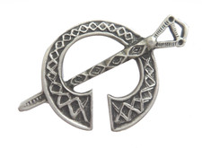 Tara Brooch Pewter Pin Badge 