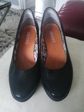 PAVERS LADIES SZ7 BLACK SNAKE