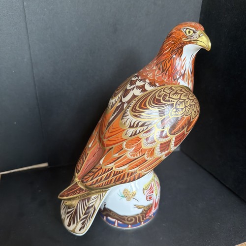 Royal crown derby golden eagle - royal,