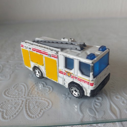 Matchbox dennis sabre - dennis, 1998