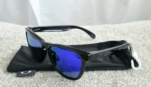 Oakley frogskins sunglasses - frogskins,