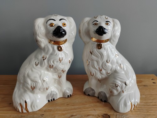 Pair royal doulton - pair,