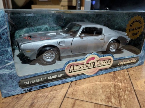Ertl 1973 pontiac - 1/18,