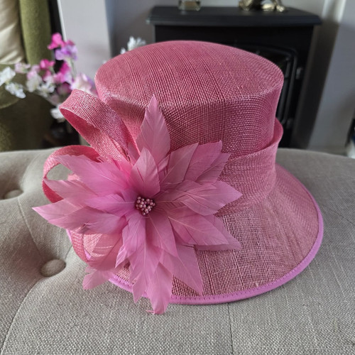 Pink wedding occasion hat - pink,