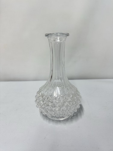 Vintage clear cut glass - cut, bud