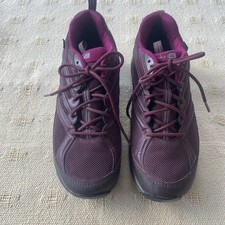Clarks Women's burgundy GORTEX Outdoor Wave Walk Goretex Walking Shoe UK Size 5D