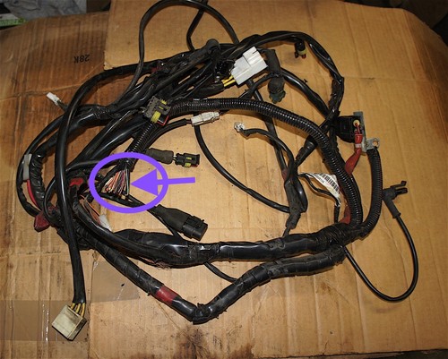 Vespa gts 300 gtv harness - gtv,