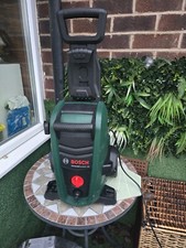 Bosch Universal Aquatak 135