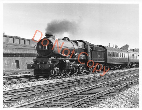 Old oak common area railway - old,