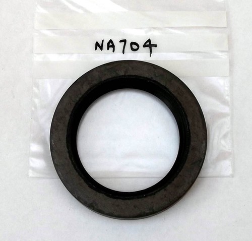 Rear hub oil seal - rear, for