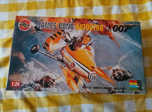James bond airfix autogro - bond,