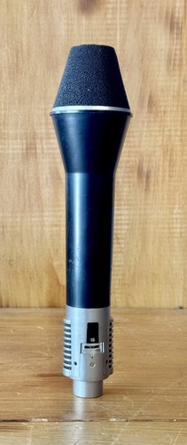 Akg d202 microphone - akg,