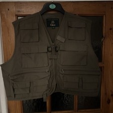 Orvis fly fishing - fly, vest