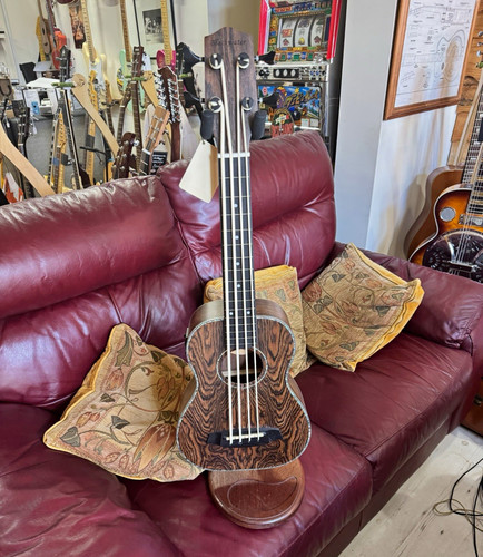 Blackwater string bass - 4-string,