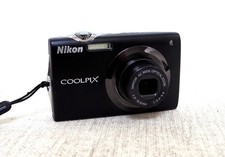 NIKON COOLPIX S3000 Compact