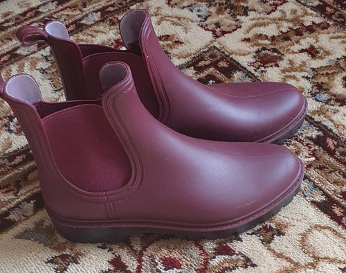 Matalan burgundy wellies - matalan,