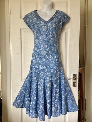 East blue floral - blue, lightweight