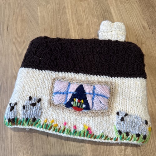 Knitted cottage hand made tea - knitted,