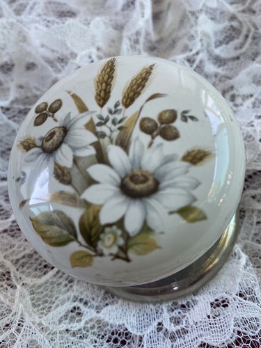 Antique single gainsborough - antique,