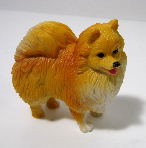 Pomeranian pvc dog figurine - pomeranian,