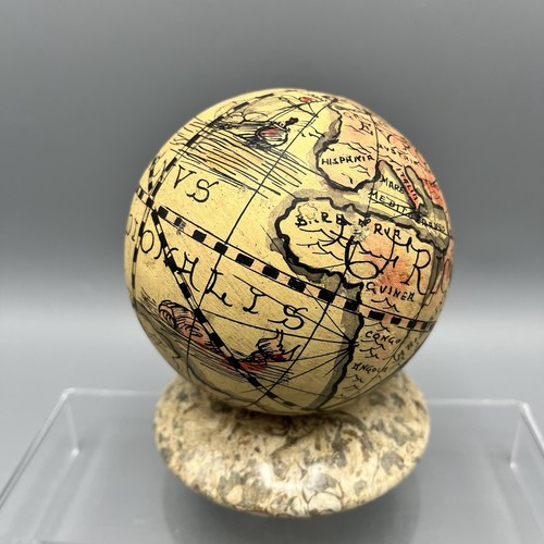 Hand painted plaster pocket - plaster?,