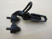 Suzuki DR750     Right footrest